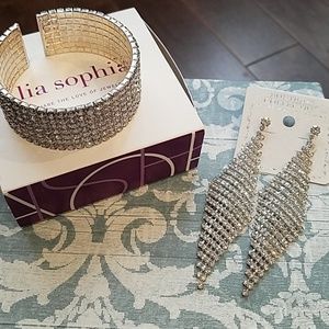 Bracelet and earrings set